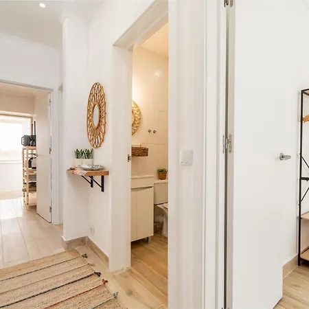 Appartement Renew Yourself At An Unvarnished Hideaway