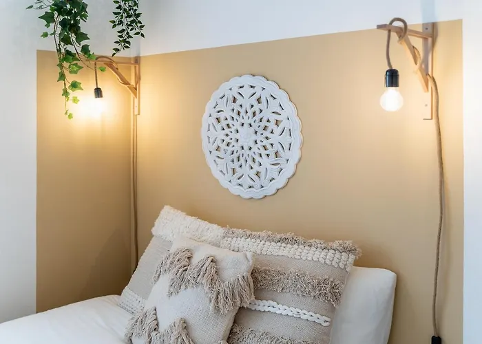 Renew Yourself At An Unvarnished Hideaway Apartamento Lisboa