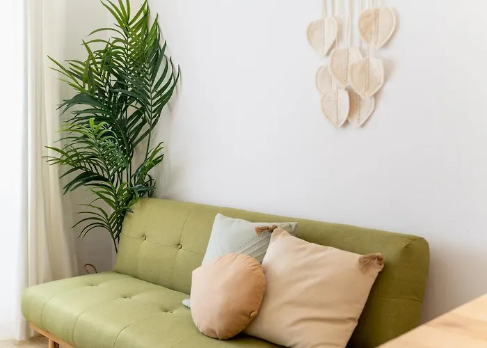 Renew Yourself At An Unvarnished Hideaway Apartamento