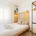 公寓 Renew Yourself At An Unvarnished Hideaway *